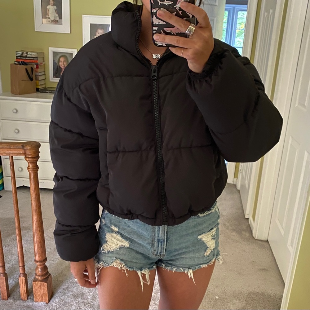 H&M Black Short Puffer Jacket